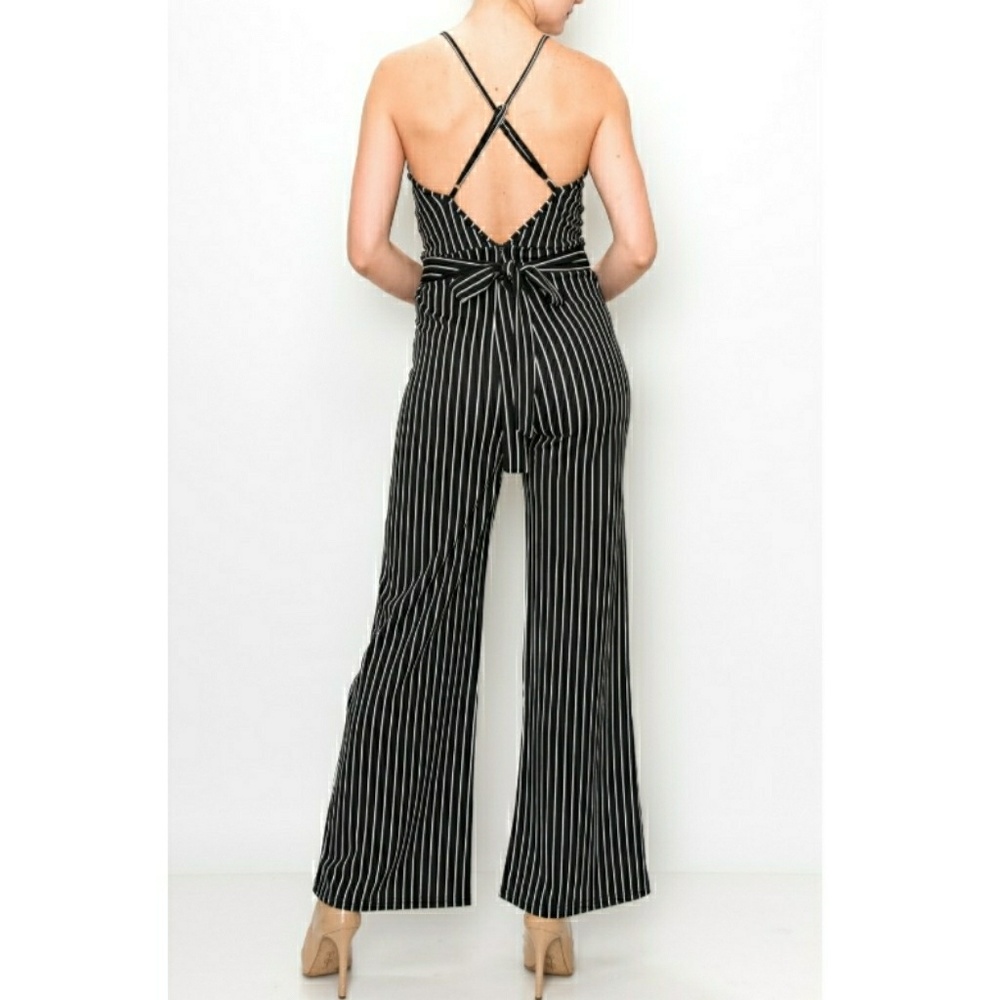 NWT - B&W STRIPE SPAGHETTI CRSS STRAP BACK JMPSUIT - Picture 2 of 6